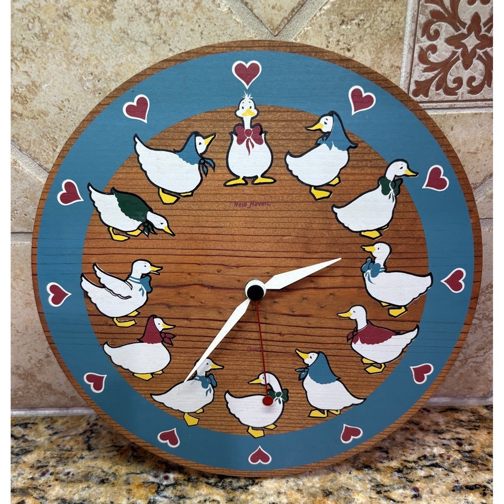 Vintage Country GOOSE Wall Clock COTTAGECORE Wooden Round Works